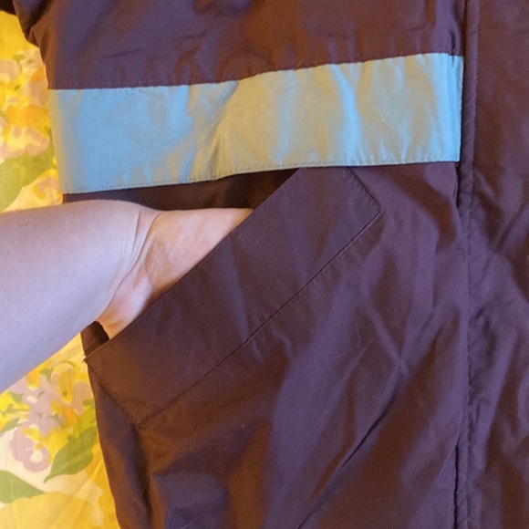 90’s Windbreaker - Picture 5 of 8